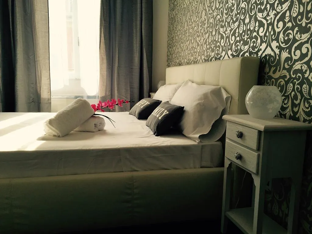 Elizabeth Apartments Rome