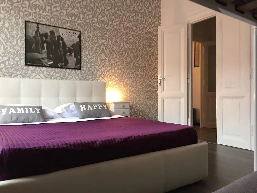 Elizabeth Apartments Rome